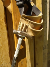 hammerweb.jpg